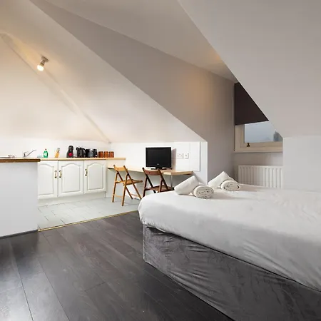 Charmstay Swiss Cottage London Exterior photo