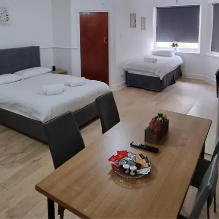 Charmstay Swiss Cottage London Exterior photo